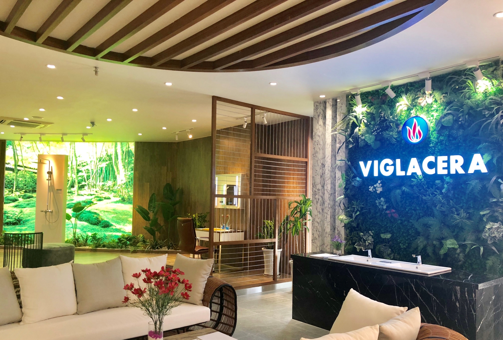 Viglacera inaugurated Showroom inside Viglacera building – No 1, Thang Long Street, Hanoi